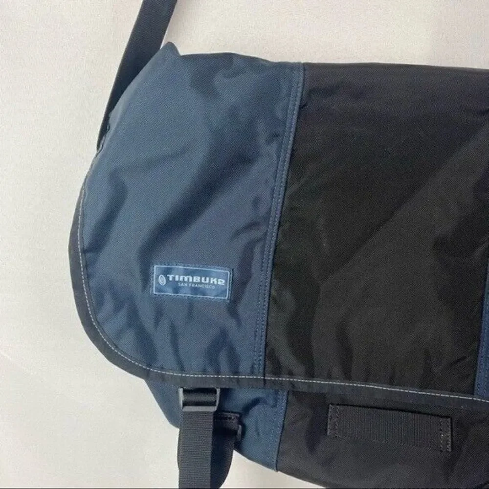 Timbuk2 Classic Messenger Medium Canvas Bag Dusk Blue & Black